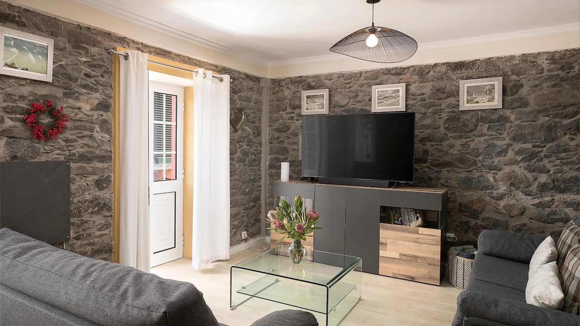 Corman House, Sea View & Pool Villa Arco da Calheta