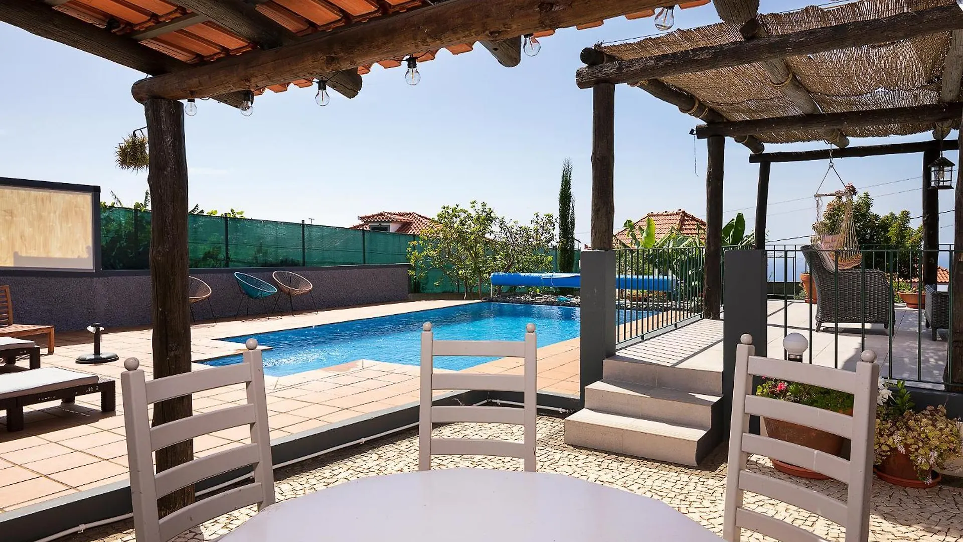 Holiday home Corman House, Sea View & Pool Villa Arco da Calheta