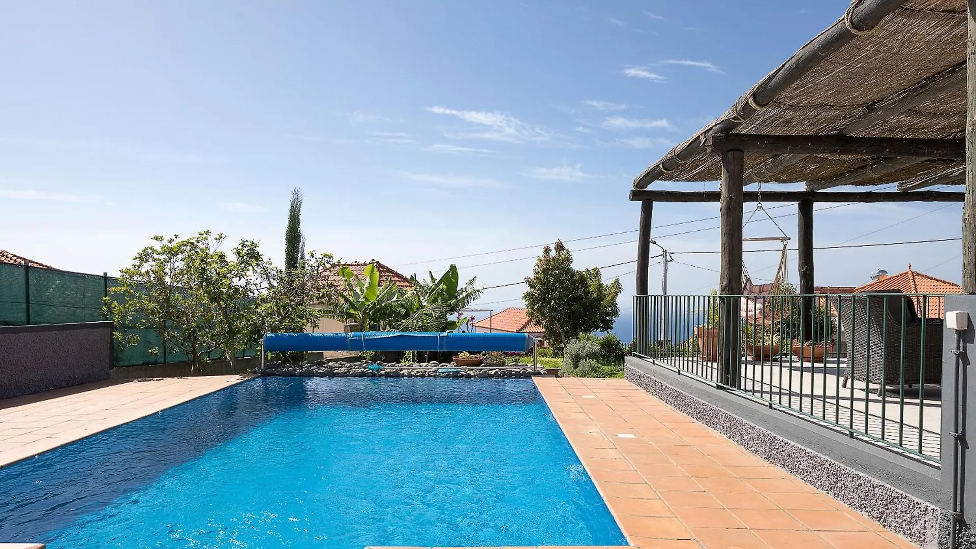 Holiday home Corman House, Sea View & Pool Villa Arco da Calheta